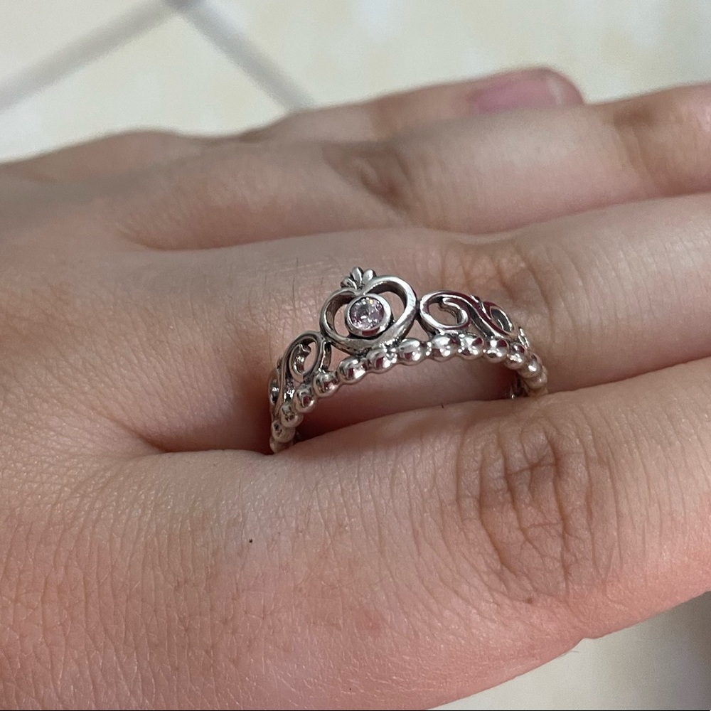 Princess Tiara Crown Ring - Picture 3 of 3